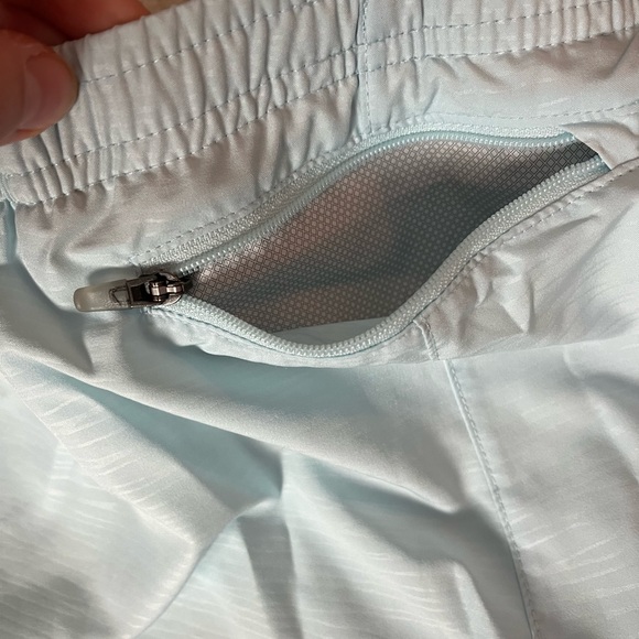 Nike shorts - Picture 4 of 4